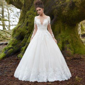 Allure Bridals Long-Sleeved Wedding Dress